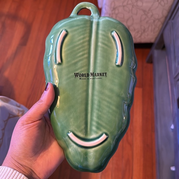 Leaf 🍃 Plates - Picture 3 of 5